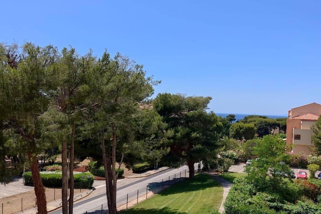 Bel Appartement Avec Piscine Proche Des Plages Six-Fours-les-Plages Eksteriør bilde